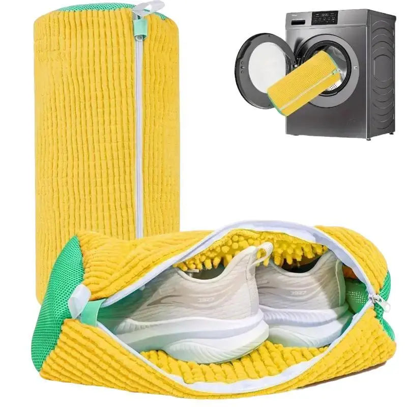 Washing Machine Shoe Cleaning Bag—Protects footwear during the wash cycle.